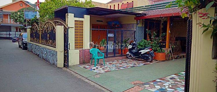 Rumah Terawat Lokasi Strategis Sayap Bkr Buah Batu 1