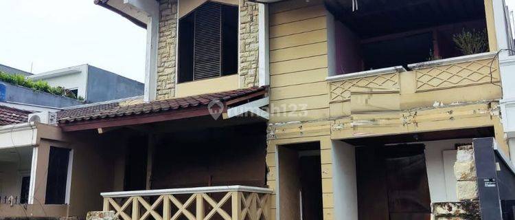 Dijual Cepat Rumah Lama Hitung Tanah, Jalan Lebar Di Pondok Indah 1