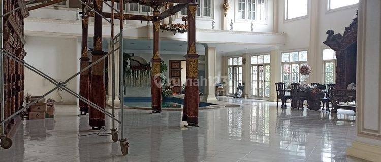 Disewakan Ruang Usaha cocok untuk Workshop, Kantor, dll 1