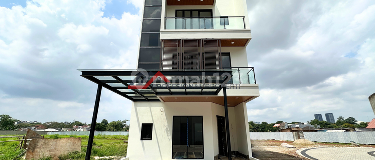 New Modern Minimalist Residence Near Jorr Toll Access in Cilandak Area, South Jakarta 1