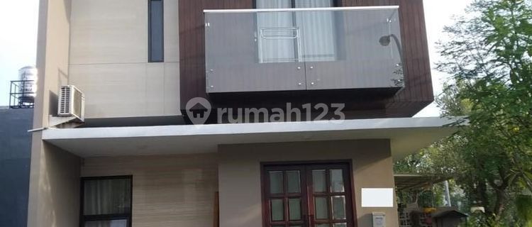 Mocca Vrbana House by Dian Istana West Surabaya 1