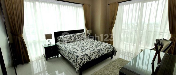 Guaranteed Cheapest 3 BR 155m2 net, 180m2 semi gross  Private Lift Ground Floor at Senayan Residence 1