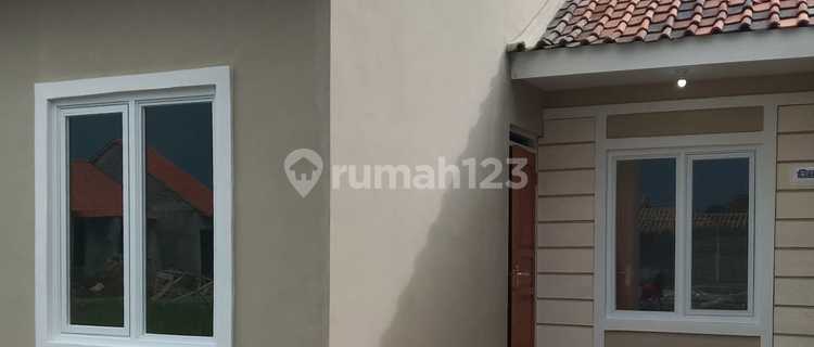 Rumah Bebas Banjir Siap Huni Minimalis Nyaman, Dekat Tol Kopo 1