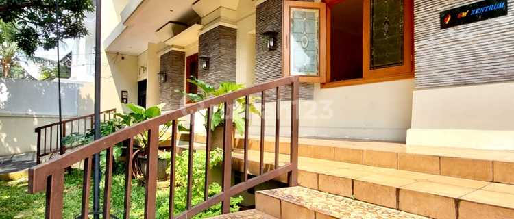 House in Pondok Indah, South Jakarta, 2 Floors, Excellent SHM, Semi Furnished 1