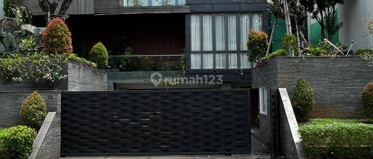 Rumah Mewah Fully Furnished Simprug Golf 1