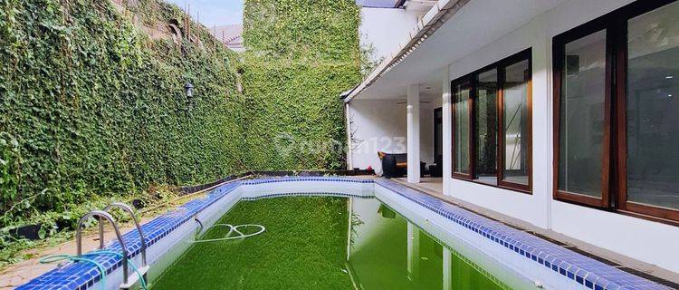 Rumah 2 Lantai Luas Tanah 361 M2 Private Pool Di Pejaten Barat 1