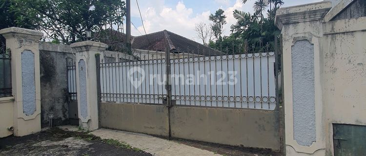 Kemang Rumah Klassik 1 Lantai Harga 15 M. 1