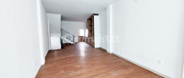 For Rent 3-Story Shop House in Pasar Minggu Cpa3 2914 1