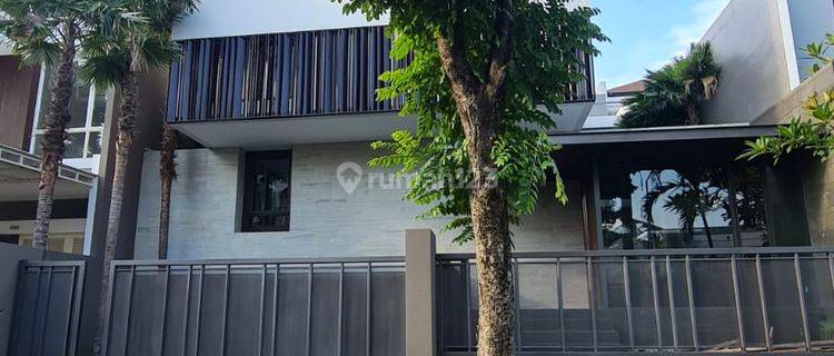 Dijual Rumah Graha Family New Gress Tropical Modern Ada Pool (1628) 1