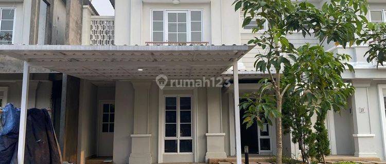 Rumah Granada Alicante Sudah Renov, Rapi Dan Siap Huni 1