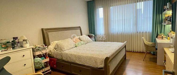 Rumah Cantik Full Furnished di Caelus Greenwich Bsd City 1