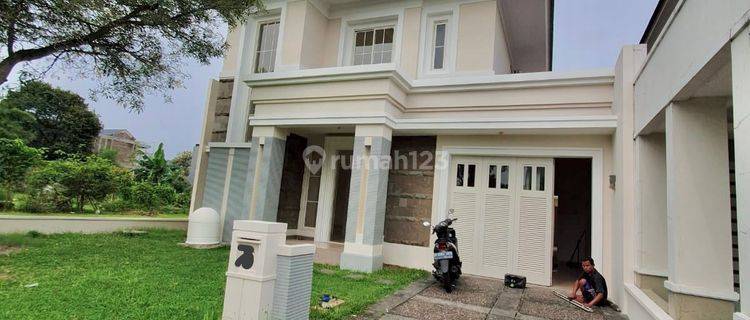 Rumah 2 Lantai di Sutera Onyx Alam Sutera, Tangerang 1