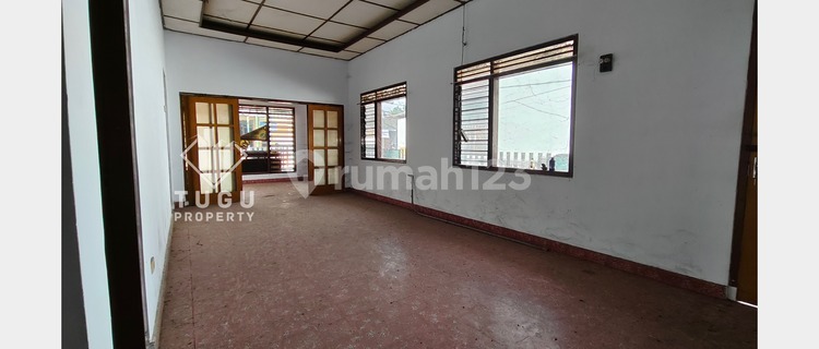 5 Bedroom House for Rent in Tamansiswa Jogja, near UST and UAD Campuses, Bintaran Church, Puro Pakualaman, XT Square 1