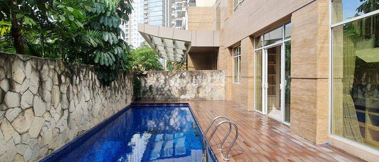 Apartemen Botanica Town House Simprug Jakarta Selatan 1