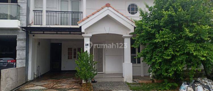 Rumah Bagus Furnished di Jalan Margorejo Indah Wonocolo, Surabaya 1