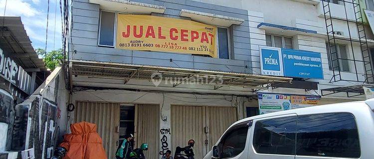 Ruko gandeng 3 Lantai, lokasi strategis di Jantung Ciputat Tangerang Selatan 1