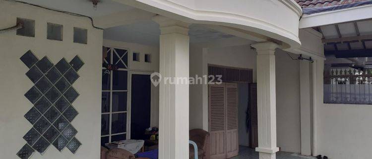 Rumah Bagus di Nusa Loka Bsd City di Jual Cepat 1