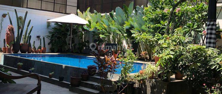 Wachh rumah di jagakarsa modern resort bali ada pool parkir 6   1