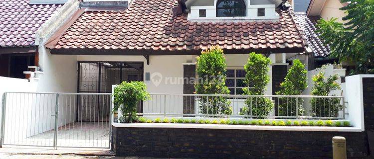 Rumah 1 Lantai Lokasi Bagus Dijual Apa Adanya di Anggrek Loka BSD Lm4 1