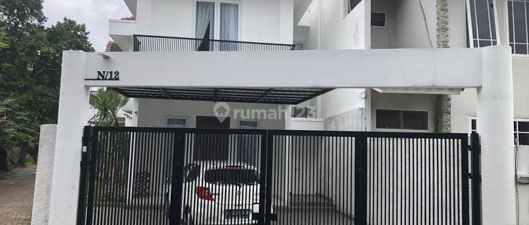 RUMAH SIAP HUNI DESAIN MODERN DI VILLA DELIMA, LEBAK BULUS  1