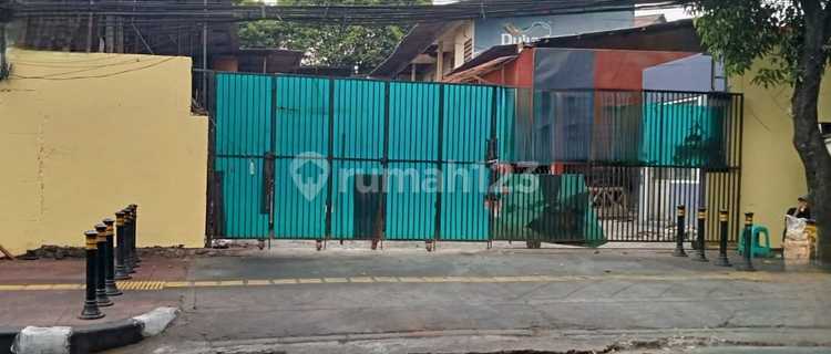 Commercial Land on Jl Raya Utama, NJOP, Suitable for Mini Building / Restaurant / Shop 1
