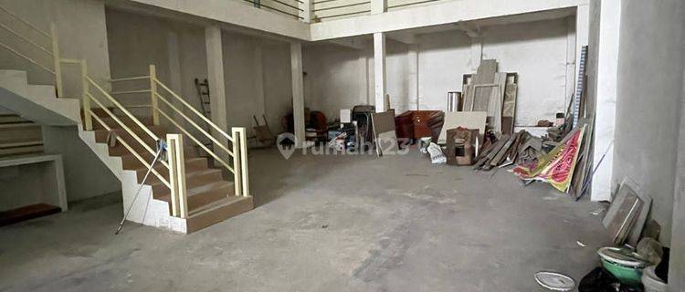 Dijual Ruko di Daerah Wiyung Surabaya 550 M Bagus SHM (DT) 1