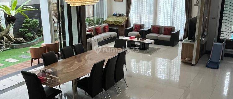 Rumah Mewah Private Pool, The Green Cluster Blossom Ville BSD  1