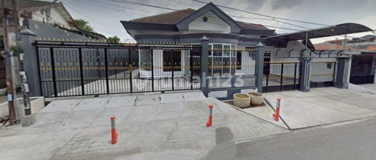 Bangunan Luas Di Dukuh Kupang Timur Surabaya 1