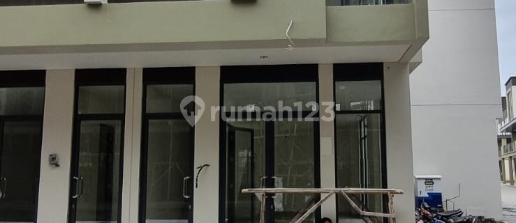 Ruko Hook Verona Junction 1