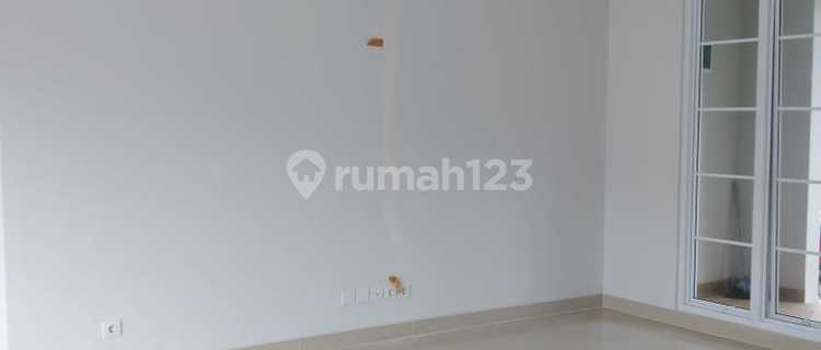 Jual Rumah Smart Home di Gading Serpong Alicante 3+1 BR 150 Juta/Tahun 1
