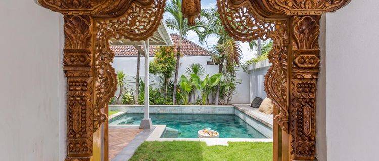 Villa 2 Br Luxury Modern Tropical Style di Seminyak Sentral 1