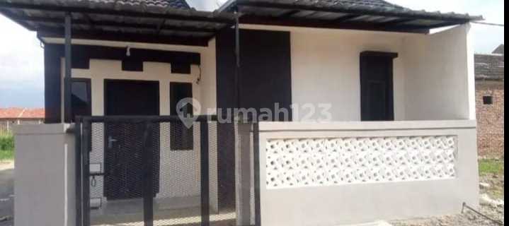 Hunian mewah harga murah dekat sarana pendidikan  1
