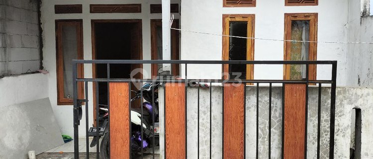 Rumah siap huni dan siap bangun sebelah kantor Desa Cangkuang Banjaran 1