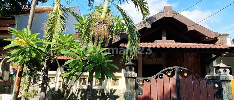 Rungkut Menanggal Harapan House Surabaya Near Merr, UPN Campus. 1