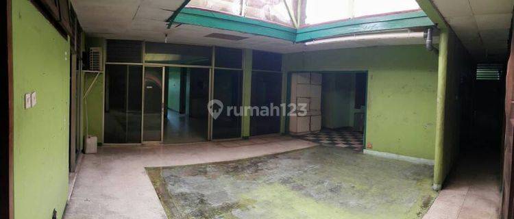 Murah!!  Rumah Lama  Hitung Tanah Saja,di Area Duren Tiga ,jak-Sel 1