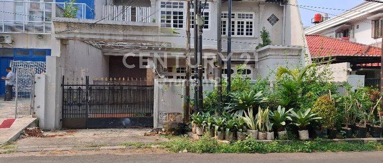 Rumah Lama Hitung Tanah Di Kayu Putih Selatan Jakarta Timur 1