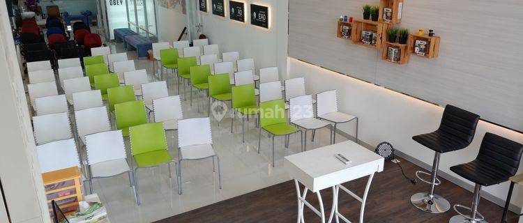 RUKO KANTOR FURNISHED PUSAT KOTA PARKIR BANYAK 1