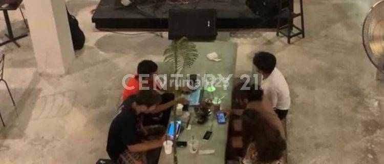 kan Bangunan Baru Pinggir Jalan Raya Cocok Utk Kuliner 1