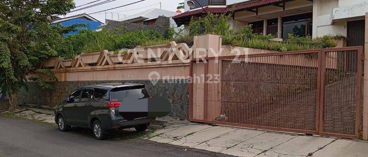 JUAL RUMAH MEWAH KAWASAN ELITE SIAP PAKAI 1