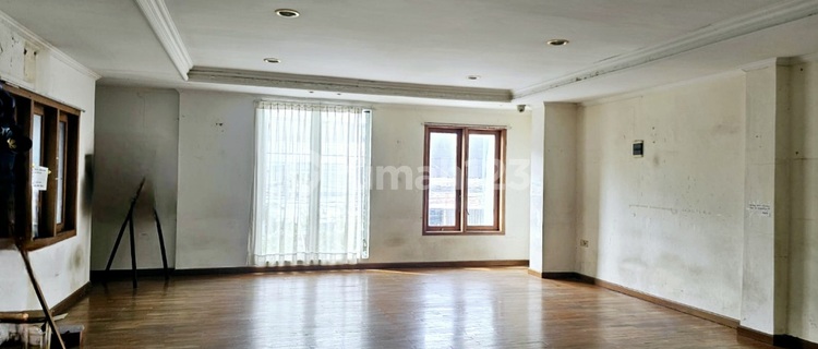 Mid-Town Business Space, Move-In Ready, Strategic Location, 1