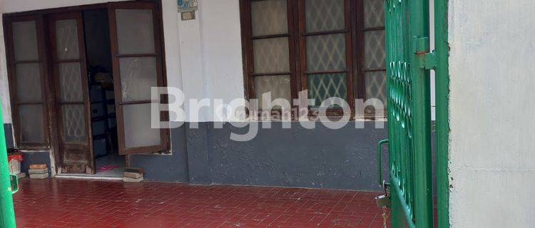 rumah tua hitung tanah saja di pejoto Jakarta pusat 1