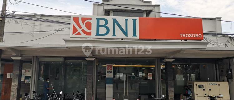 3 Adjacent Shophouses Zero Jl Ry Trosobo Cck For Bank, Office, Ample Parking 1