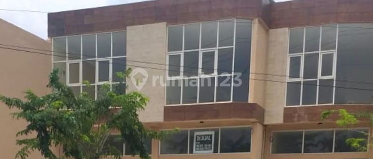 Facing the Krian Bypass Main Road, 3-Story Ruko, Ready for Office or Office Use 1