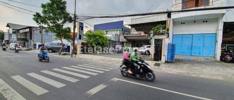  disewakan Raya Wiyung Komersial Bekas Resto  1
