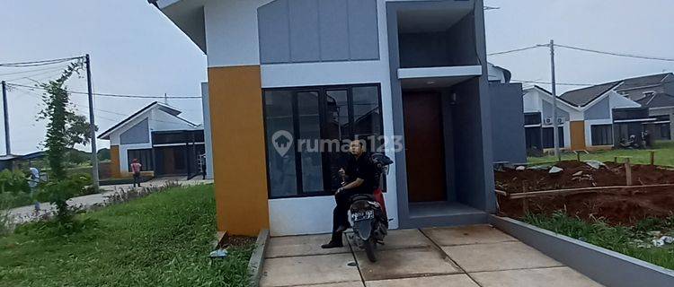 Beli rumah dapat kota galuh mas karawang barat karawang 1