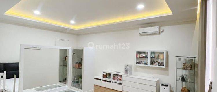 Rumah Surabaya Timur Modern Minimalis 2 Lantai 1