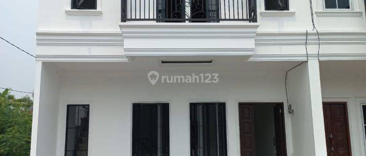 Rumah 2 Lantai di Jl H.Tabroni Kalimulya Dekat Sarana Umum 1