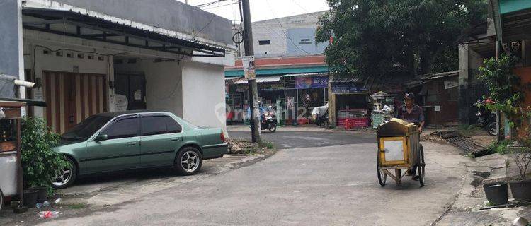 Sewa Gudang Bekas Futsal di Pondok Tirta Mandala Lokasi Premium 1