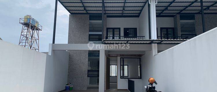 Rumah Baru di Babakan Jeruk Sayap Pasteur Surya Sumantri Bandung  1