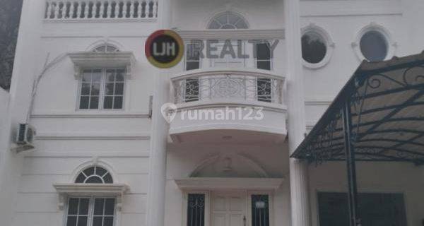 Rumah Semi Furnished Siap Huni Di Citra Grand - Cibubur 1